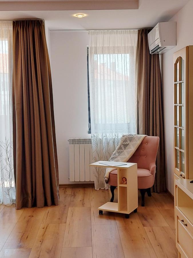 Vazov Apartment Kazanlŭk المظهر الخارجي الصورة
